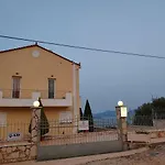 Christine Apartment Aliveri