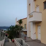 Christine Apartment Aliveri
