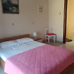 Christine Apartment Aliveri