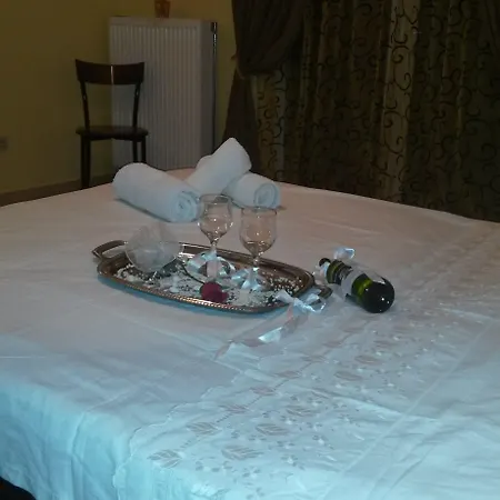 Christine - Maisonettes With Fireplace