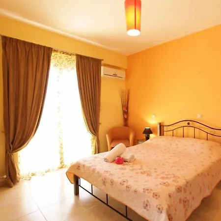 Christine - Maisonettes With Fireplace *