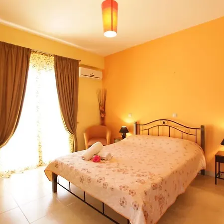 Christine - Maisonettes With Fireplace Διαμέρισμα *