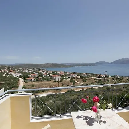 Christine - Maisonettes With Fireplace Appartement Aliveri