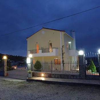 Christine - Maisonettes With Fireplace *